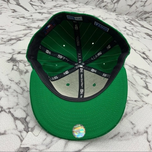 Men's New Era Cap MLB NY Yankees Kelly Green | White Pinstripes 59FIFTY NWT - Picture 5 of 5